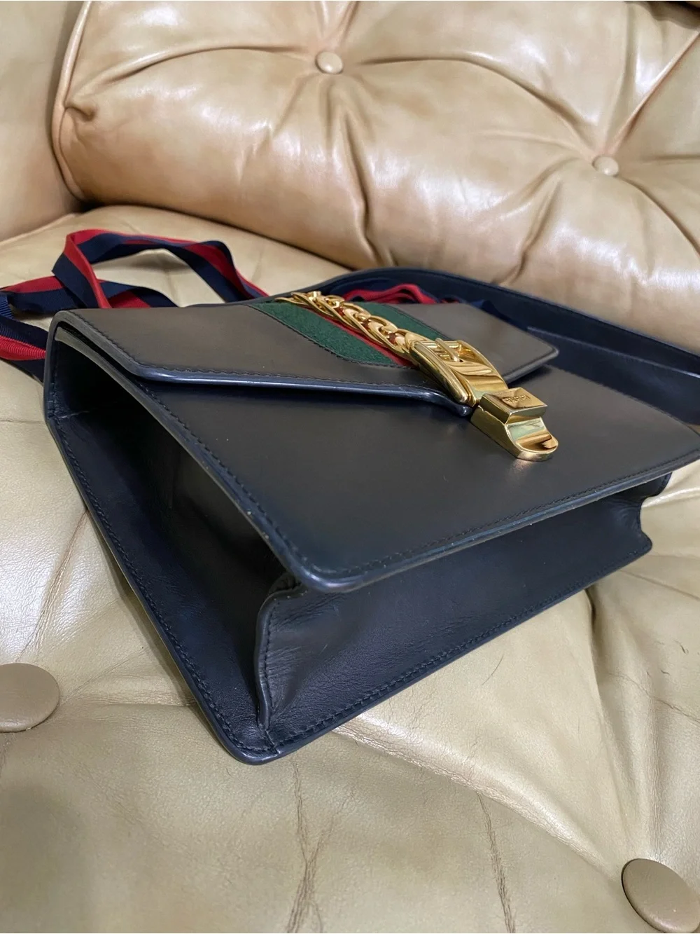 Sale! COA Gucci Sylvie SCUFFS Small Satchel w/Ribbon Strap Black Leather Chain - Picture 9 of 16